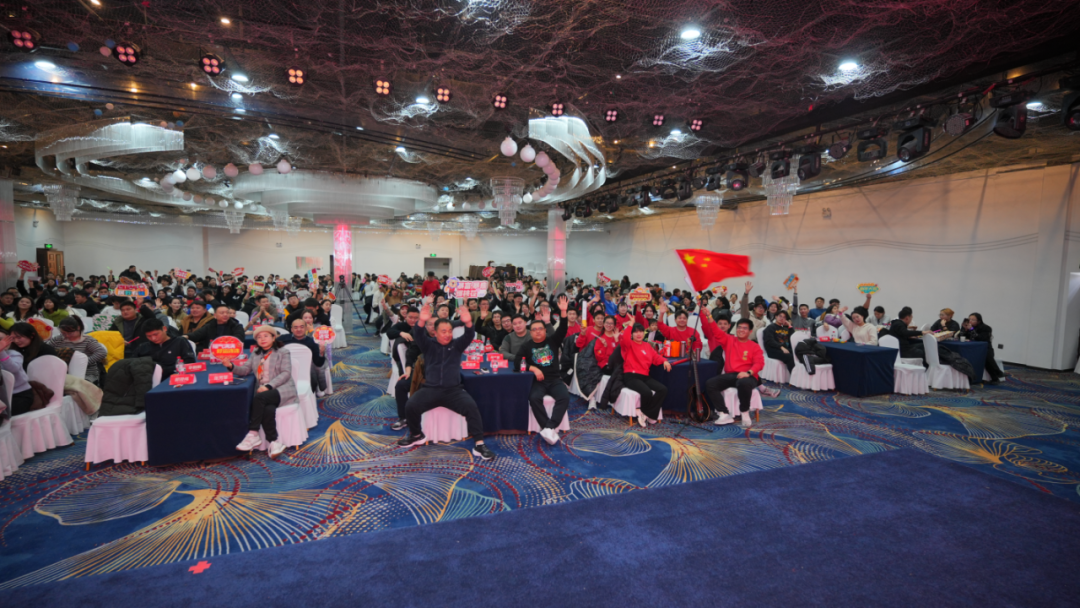 PA视讯体育2024“跃龍门·耀新生”年终盛典圆满举行